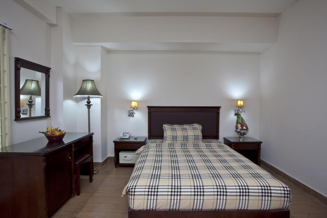 La Rose Hotel Srihotto Zewnętrze zdjęcie