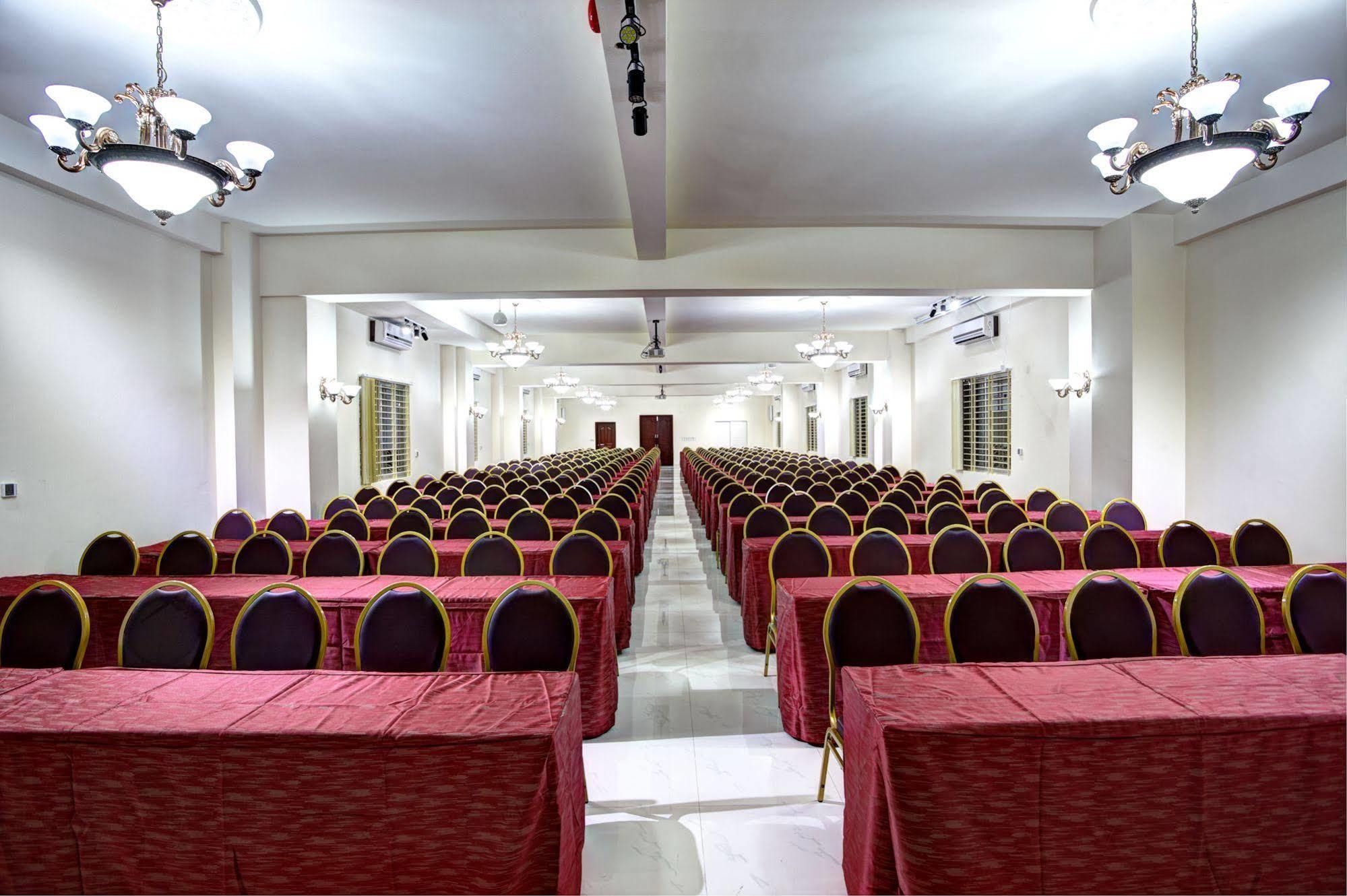 La Rose Hotel Srihotto Zewnętrze zdjęcie