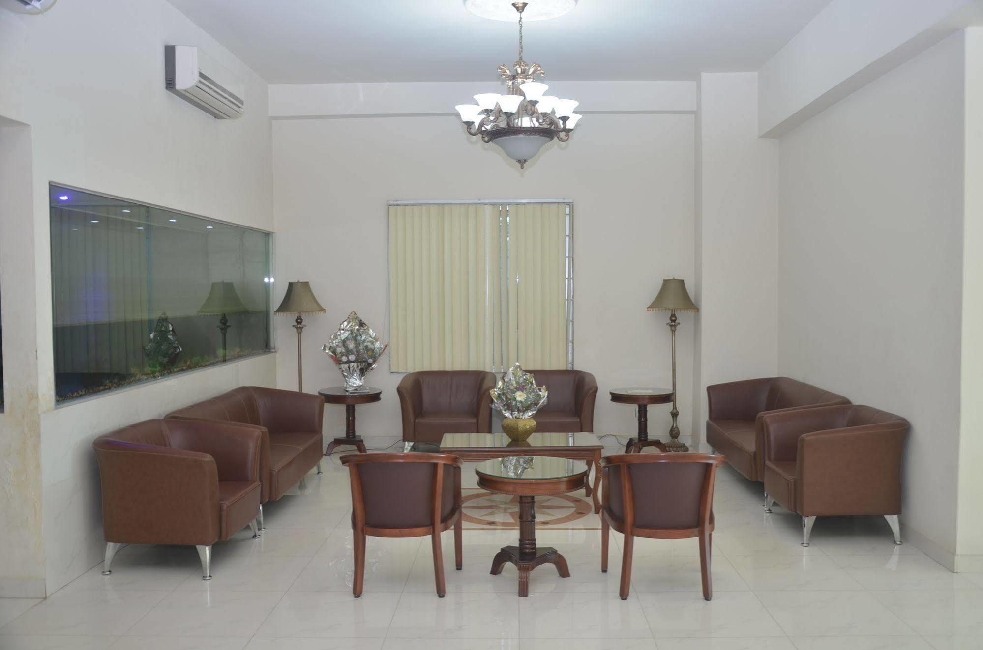 La Rose Hotel Srihotto Zewnętrze zdjęcie