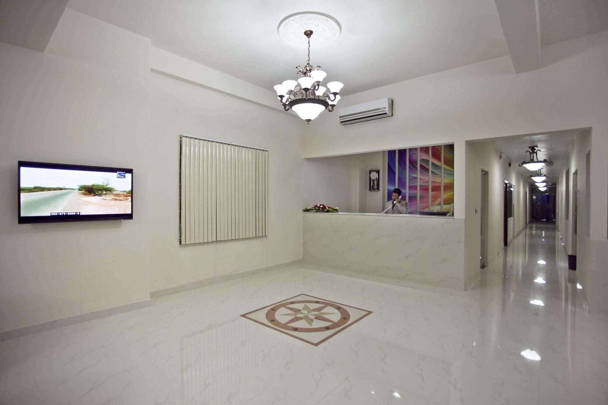 La Rose Hotel Srihotto Zewnętrze zdjęcie