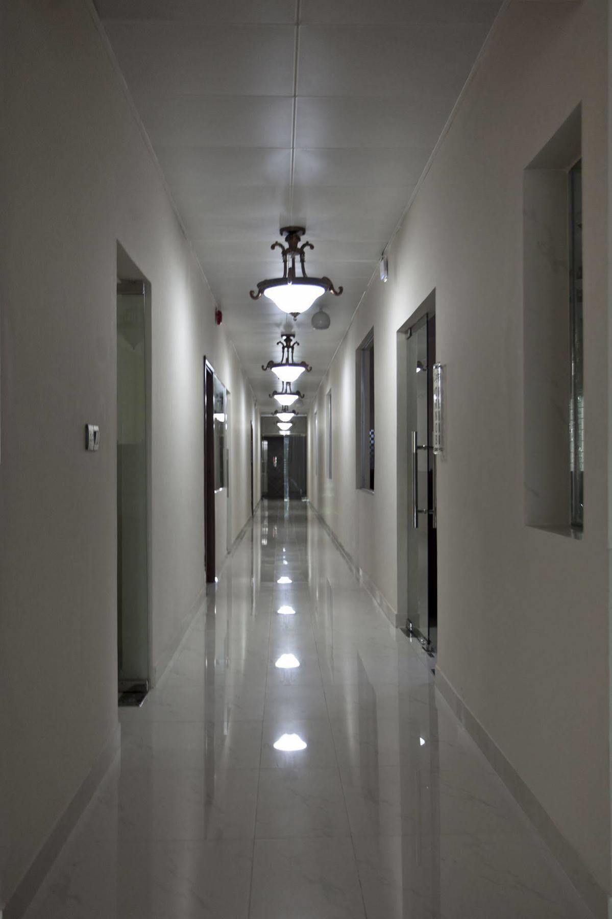 La Rose Hotel Srihotto Zewnętrze zdjęcie
