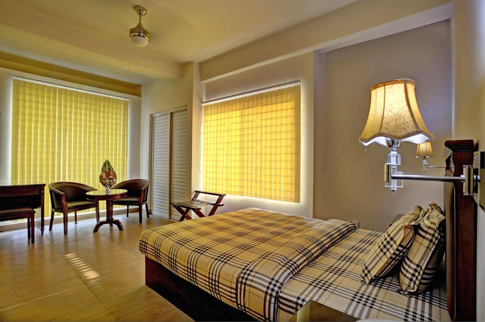La Rose Hotel Srihotto Zewnętrze zdjęcie